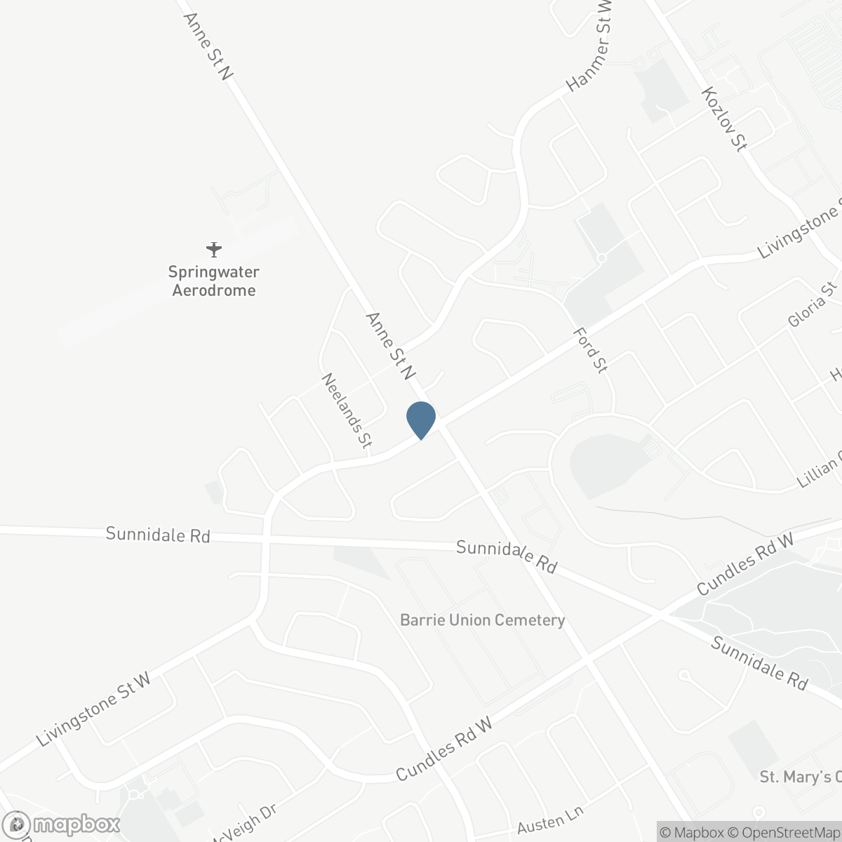 194 LIVINGSTONE STREET W, Barrie, Ontario L4N 6Z9